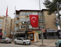 ÇİVRİL BELEDİYESİ’NDEN TÜRK BAYRAĞINA YÖNELİK SALDIRIYA ANLAMLI TEPKİ