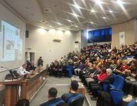 ÇİVRİL BELEDİYESİ, OSMANLI DÖNEMİ VE CUMHURİYET DÖNEMİ MEZAR TAŞLARINI İNCELEYEN KİTABINI TANITTI